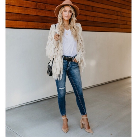 Vici Veruca Fringe Jacket - Picture 2 of 8